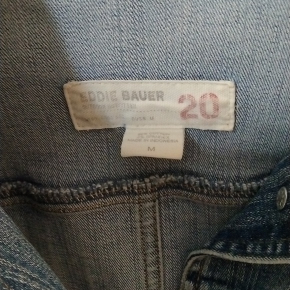 Women's Eddie Bauer jean jacket size medium - Picture 3 of 6
